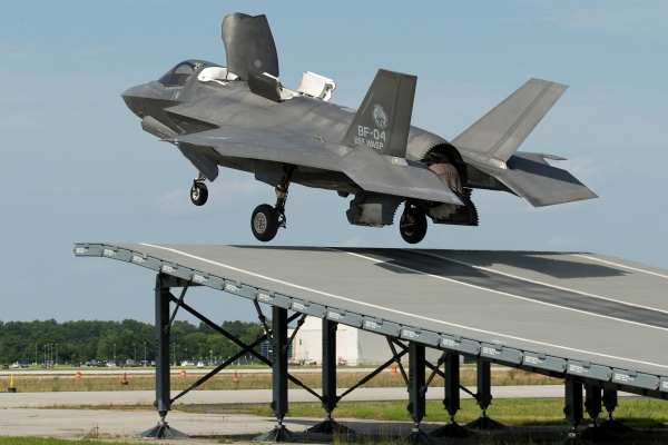 f35